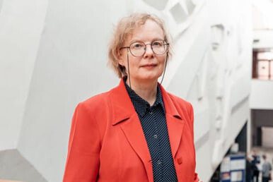 <p>Лункина Юлия Валентиновна</p>	 
		<p>Лункина Юлия Валентиновна</p>