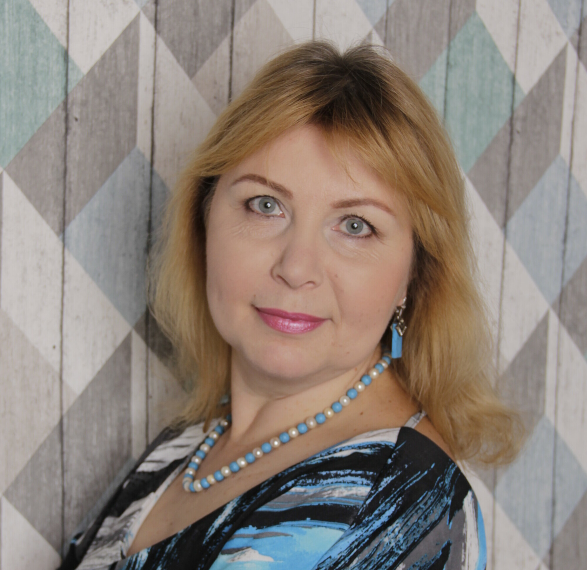 <p><b>Елена Заводовская<br></b></p><p><b></b></p><p>(лицензия № 78-Э-01394- 23)</p><b></b> <p><b>Елена Заводовская<br></b></p><p><b></b></p><p>(лицензия № 78-Э-01394- 23)</p><b></b>