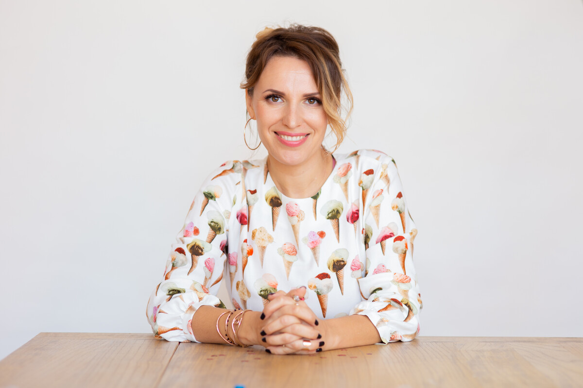 Ната Гончар - учредитель Association of Nutrition & Detox Coaching (London) и идейный разработчик курса Holistic Nutrition & Detox Coach, создатель трансформационной диетологии, Президент Ассоциации Нутрициологов и Детокс-коучей Ната Гончар - учредитель Association of Nutrition & Detox Coaching (London) и идейный разработчик курса Holistic Nutrition & Detox Coach, создатель трансформационной диетологии, Президент Ассоциации Нутрициологов и Детокс-коучей