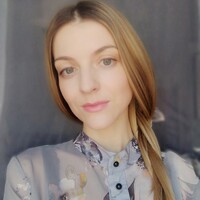 Шалунова Мария Юрьевна — старший преподаватель корейского языка, 15 лет опыта