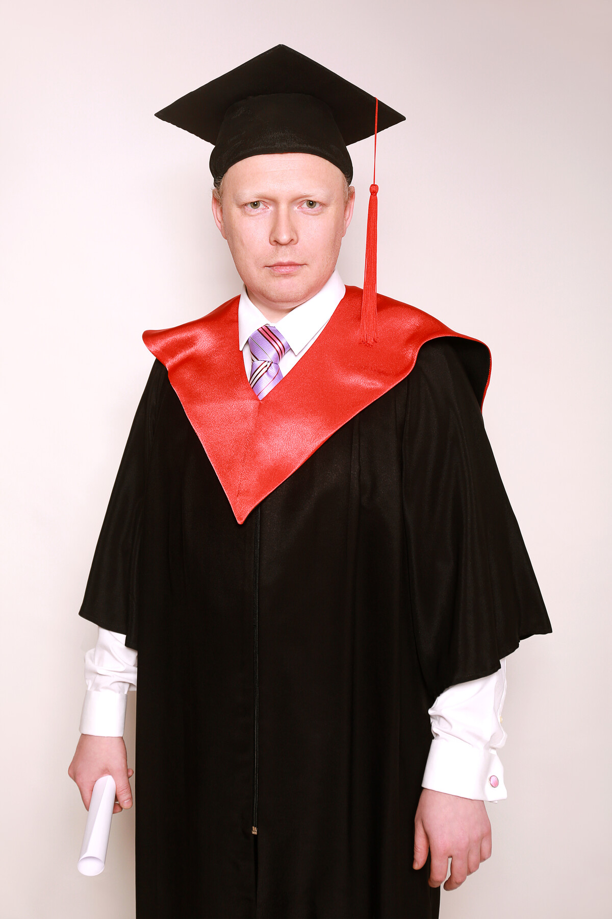 <p>Лушников Владимир Владимирович</p>