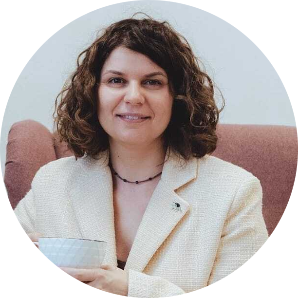 <p>Евгения Авдеева</p>