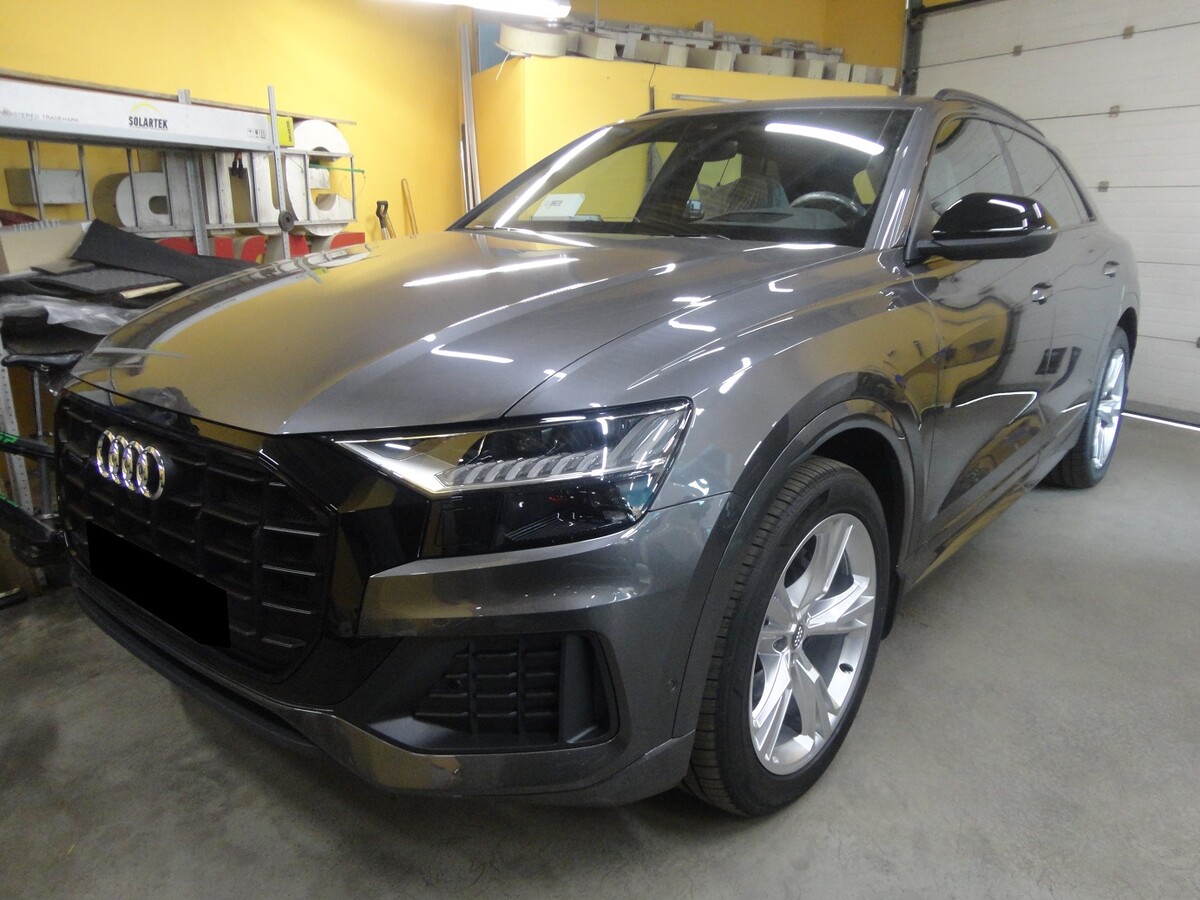 Как угоняют Audi Q8