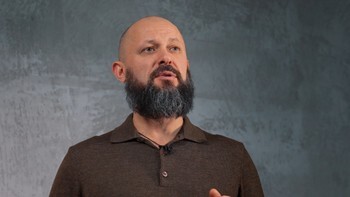 <span>Видео #3</span> <div class='status-video'>Открыто</div>