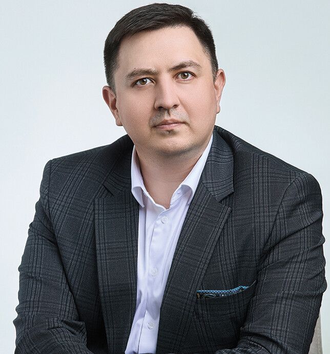 <p>Артур Давлетшин,&nbsp;руководитель Департамента&nbsp;маркетинга и общественных&nbsp;отношений&nbsp; АО «Росагролизинг»</p>